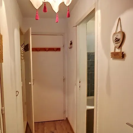 3 Pieces Renove 30m², Acces Direct Aux Pistes, Parking Couvert, Les Menuires - Fr-1-178-388 * Saint-Martin-de-Belleville