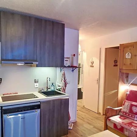 3 Pieces Renove 30m², Acces Direct Aux Pistes, Parking Couvert, Les Menuires - Fr-1-178-388 Apartment Saint-Martin-de-Belleville
